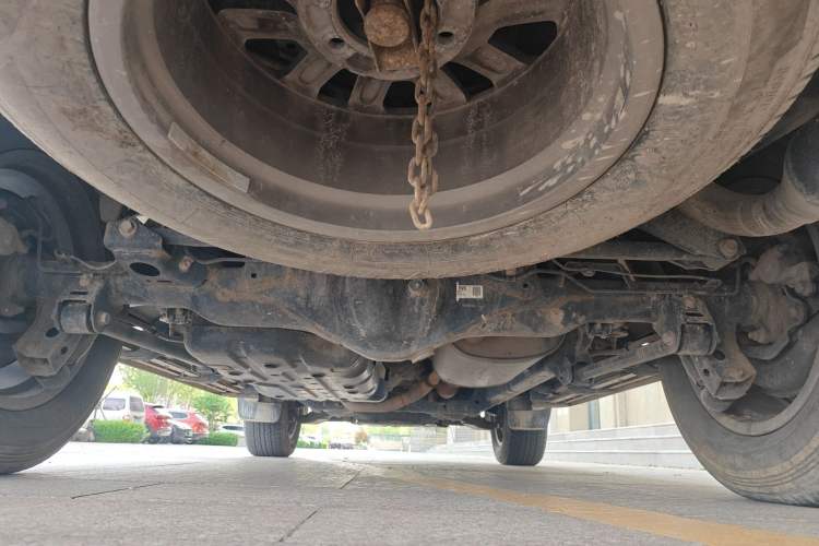Used Toyota Prado 2018 3.5L Automatic TX-L with Rear-Mounted Spare Tire Chassis Rear