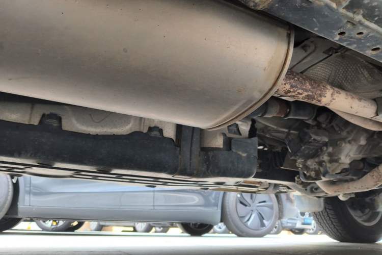 Used Toyota Prado 2018 3.5L Automatic TX-L with Rear-Mounted Spare Tire Chassis Rear