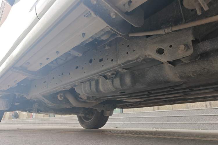 Used Toyota Prado 2018 3.5L Automatic TX-L with Rear-Mounted Spare Tire Chassis Rear Left