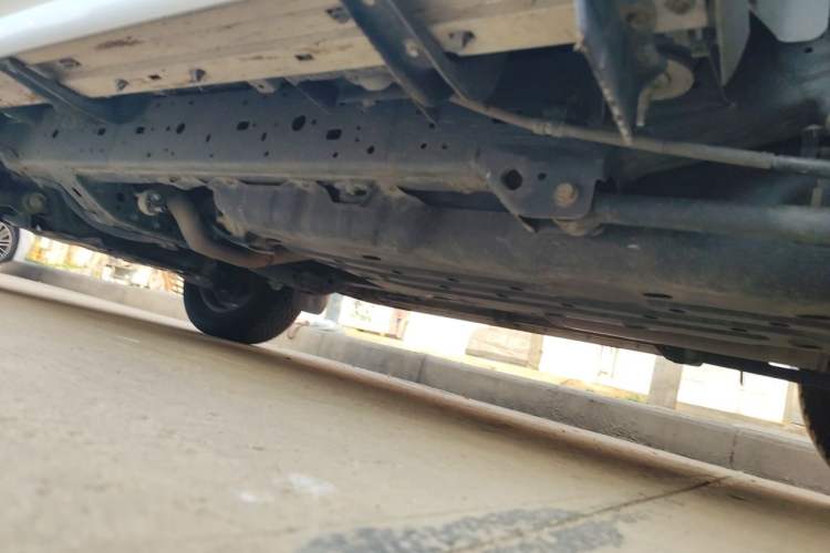 Used Toyota Prado 2018 3.5L Automatic TX-L with Rear-Mounted Spare Tire Chassis Rear Left