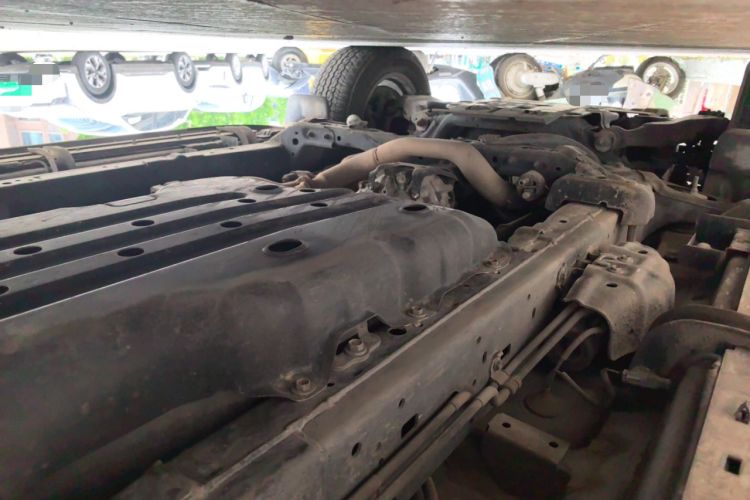 Used Toyota Prado 2018 3.5L Automatic VX NAVI with Rear-Mounted Spare Tire Chassis Rear Left