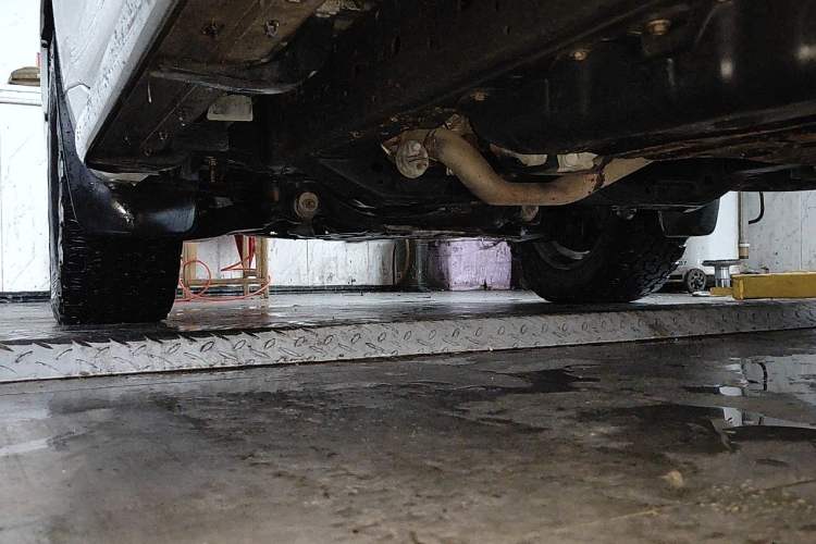 Used Toyota Prado 2018 3.5L Automatic TX-L with Rear-Mounted Spare Tire Chassis Rear Left