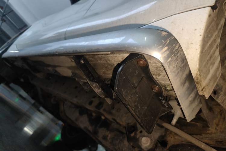 Used Toyota Prado 2018 3.5L Automatic TX-L NAVI Chassis Rear Left