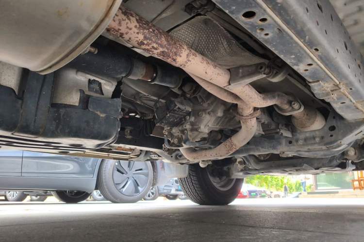 Used Toyota Prado 2018 3.5L Automatic TX-L with Rear-Mounted Spare Tire Chassis Rear Left