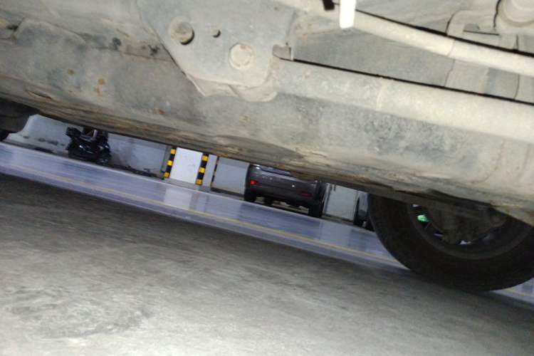 Used Toyota Prado 2018 3.5L Automatic TX-L with Rear-Mounted Spare Tire Chassis Rear Left