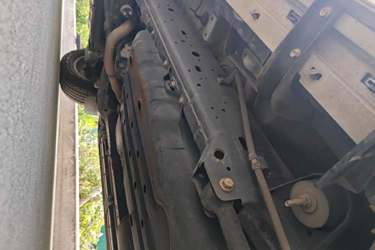 Used Toyota Prado 2018 3.5L Automatic TX-L with Rear-Mounted Spare Tire Chassis Rear Left