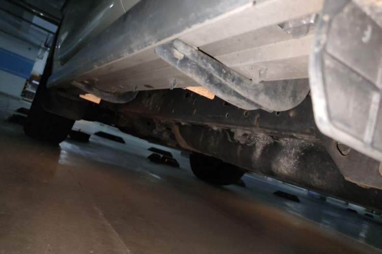 Used Toyota Prado 2018 3.5L Automatic TX-L Chassis Rear Left