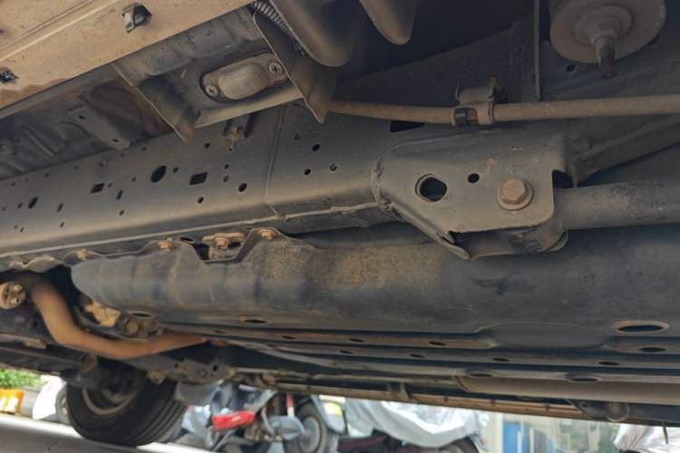 Used Toyota Prado 2018 3.5L Automatic TX-L NAVI with Rear-Mounted Spare Tire Chassis Rear Left