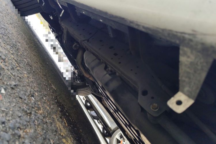 Used Toyota Prado 2018 3.5L Automatic TX-L with Rear-Mounted Spare Tire Chassis Rear Left