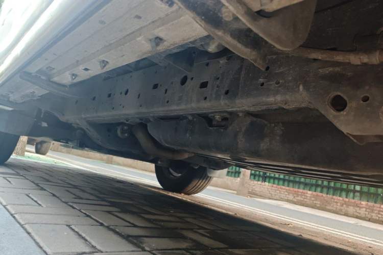 Used Toyota Prado 2018 3.5L Automatic TX-L with Rear-Mounted Spare Tire Chassis Rear Left