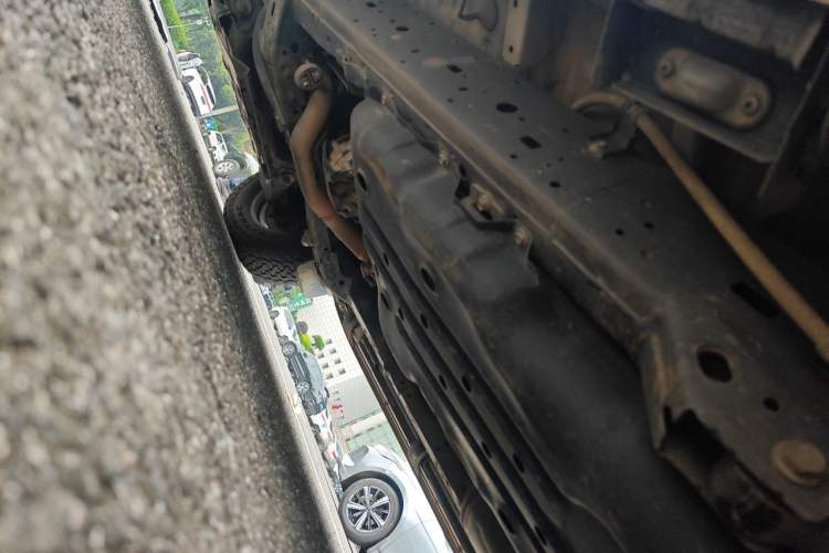 Used Toyota Prado 2018 3.5L Automatic TX-L Chassis Rear Left
