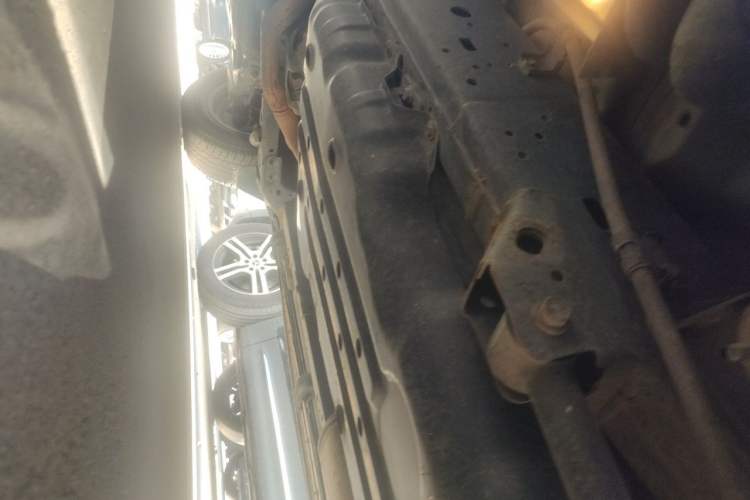 Used Toyota Prado 2018 3.5L Automatic TX-L Chassis Rear Left