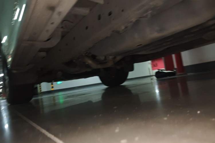 Used Toyota Prado 2018 3.5L Automatic TX-L with Rear-Mounted Spare Tire Chassis Rear Left