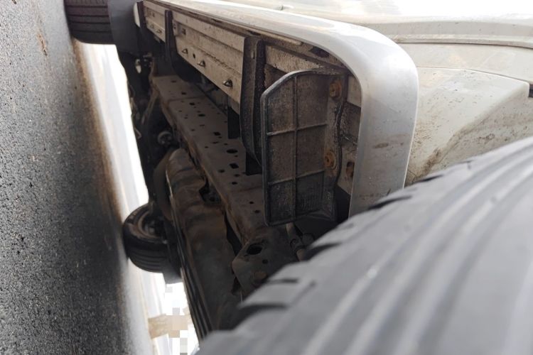 Used Toyota Prado 2018 3.5L Automatic TX-L with Rear-Mounted Spare Tire Chassis Rear Left