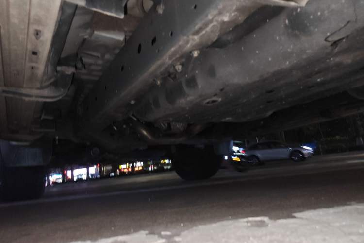 Used Toyota Prado 2018 3.5L Automatic TX-L with Rear-Mounted Spare Tire Chassis Rear Left
