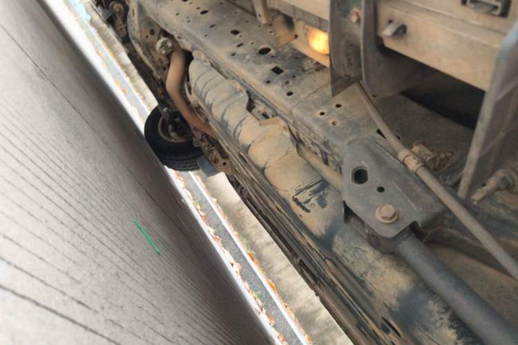 Used Toyota Prado 2018 3.5L Automatic TX-L with Rear-Mounted Spare Tire Chassis Rear Left