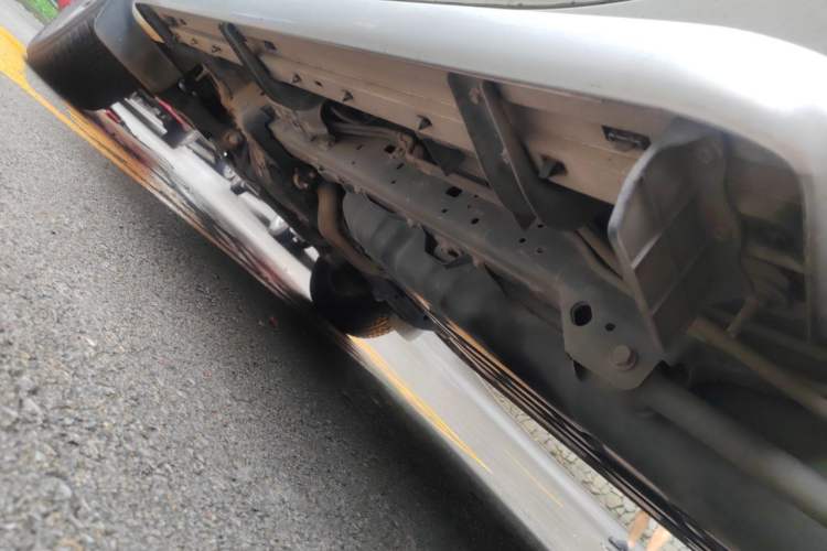 Used Toyota Prado 2018 3.5L Automatic VX NAVI with Rear-Mounted Spare Tire Chassis Rear Left