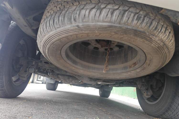 Used Toyota Prado 2018 3.5L Automatic TX-L with Rear-Mounted Spare Tire Chassis Rear
