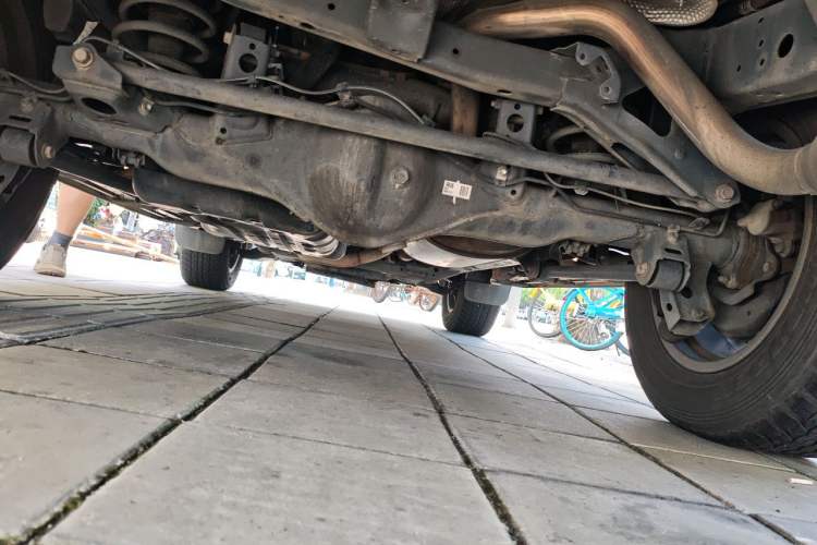Used Toyota Prado 2018 3.5L Automatic TX-L with Rear-Mounted Spare Tire Chassis Rear