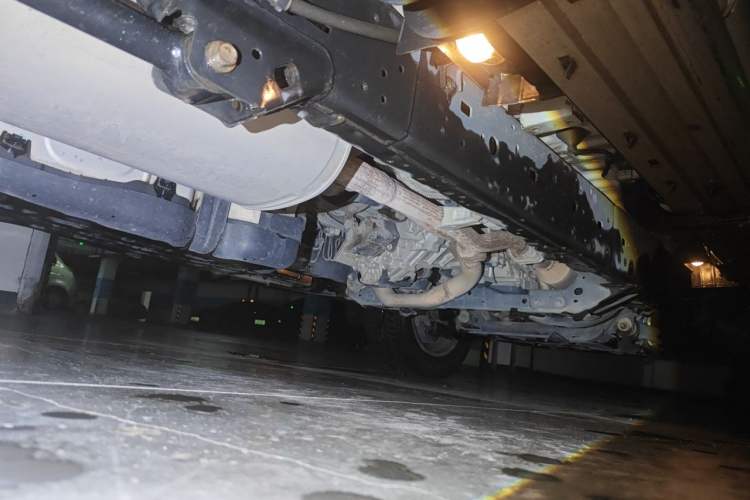 Used Toyota Prado 2018 3.5L Automatic TX-L with Rear-Mounted Spare Tire Chassis Rear Right