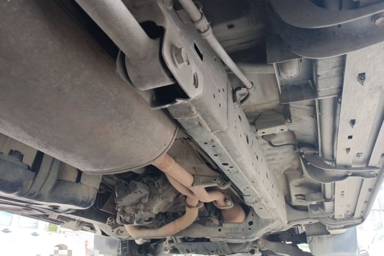 Used Toyota Prado 2018 3.5L Automatic TX-L with Rear-Mounted Spare Tire Chassis Rear Right
