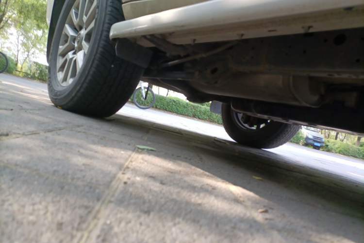 Used Toyota Prado 2018 3.5L Automatic TX-L with Rear-Mounted Spare Tire Chassis Rear Right