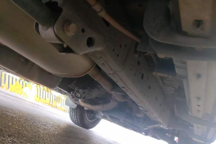 Used Toyota Prado 2018 3.5L Automatic TX-L with Rear-Mounted Spare Tire Chassis Rear Right