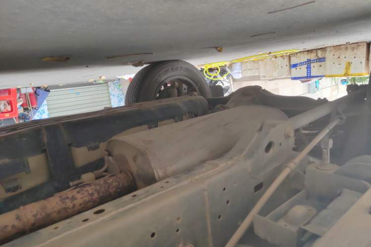 Used Toyota Prado 2018 3.5L Automatic TX-L with Rear-Mounted Spare Tire Chassis Rear Right