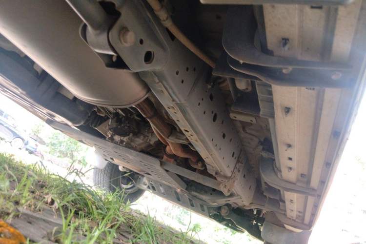 Used Toyota Prado 2018 3.5L Automatic TX-L with Rear-Mounted Spare Tire Chassis Rear Right