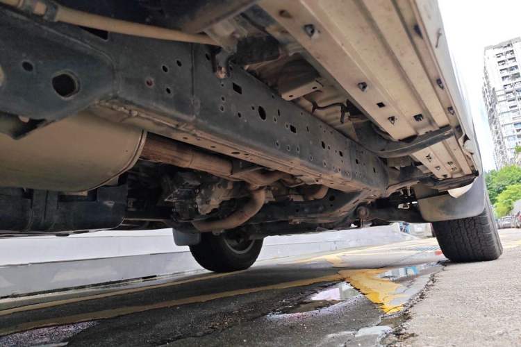 Used Toyota Prado 2018 3.5L Automatic TX-L with Rear-Mounted Spare Tire Chassis Rear Right