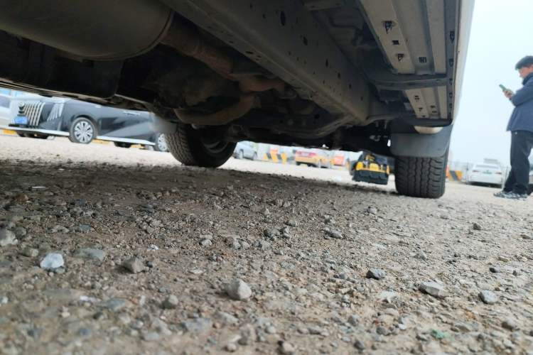 Used Toyota Prado 2018 3.5L Automatic TX-L with Rear-Mounted Spare Tire Chassis Rear Right