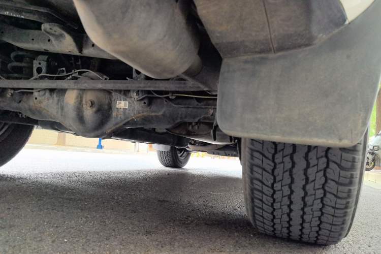 Used Toyota Prado 2018 3.5L Automatic TX-L with Rear-Mounted Spare Tire Chassis Rear Right