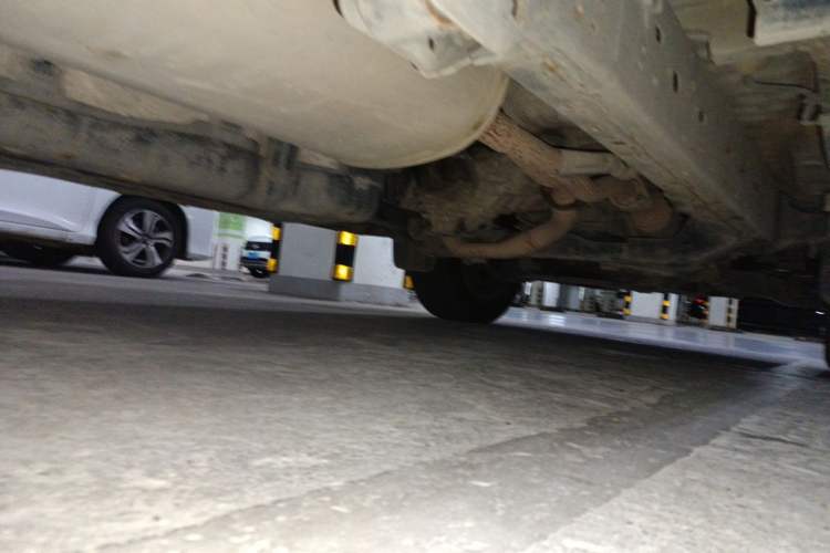Used Toyota Prado 2018 3.5L Automatic TX-L with Rear-Mounted Spare Tire Chassis Rear Right
