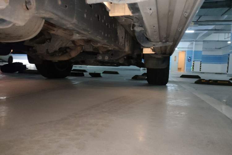 Used Toyota Prado 2018 3.5L Automatic TX-L Chassis Rear Right