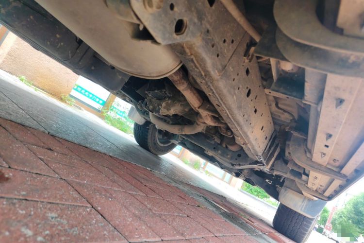 Used Toyota Prado 2018 3.5L Automatic TX-L NAVI with Rear-Mounted Spare Tire Chassis Rear Right