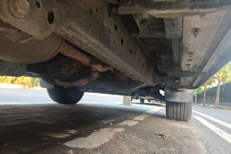 Used Toyota Prado 2018 3.5L Automatic TX-L with Rear-Mounted Spare Tire Chassis Rear Right
