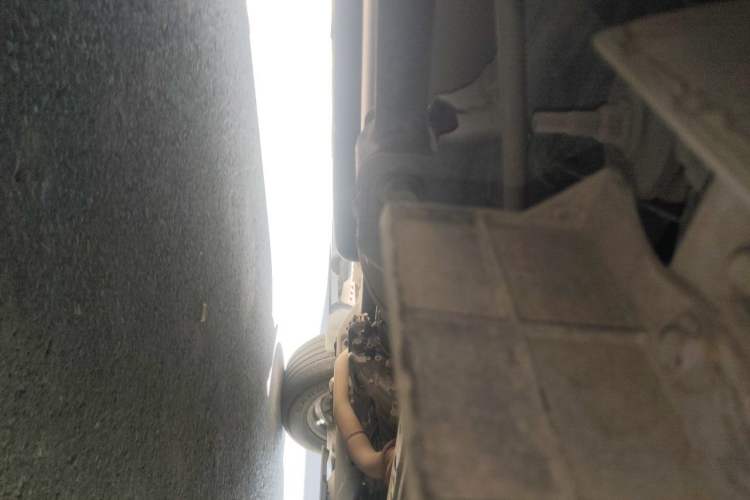 Used Toyota Prado 2018 3.5L Automatic TX-L with Rear-Mounted Spare Tire Chassis Rear Right