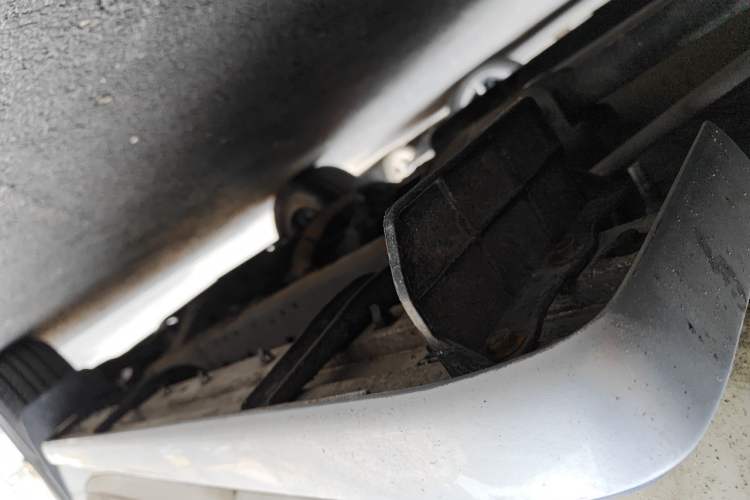 Used Toyota Prado 2018 3.5L Automatic TX-L with Rear-Mounted Spare Tire Chassis Rear Right