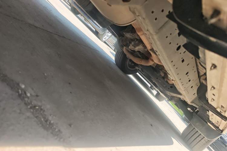Used Toyota Prado 2018 3.5L Automatic TX-L NAVI with Rear-Mounted Spare Tire Chassis Rear Right