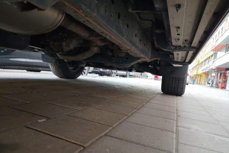Used Toyota Prado 2018 3.5L Automatic TX-L with Rear-Mounted Spare Tire Chassis Rear Right
