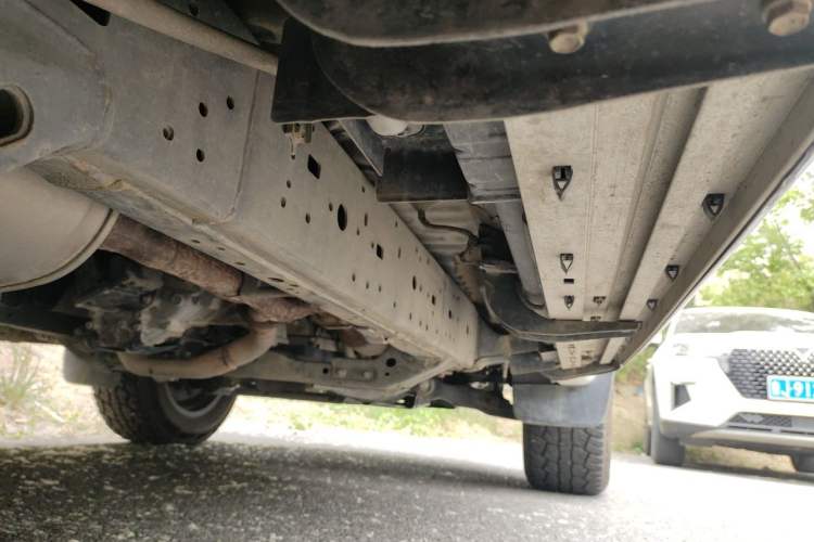 Used Toyota Prado 2018 3.5L Automatic TX-L with Rear-Mounted Spare Tire Chassis Rear Right