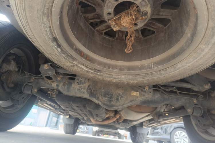 Used Toyota Prado 2018 3.5L Automatic TX-L with Rear-Mounted Spare Tire Chassis Rear