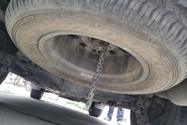 Used Toyota Prado 2018 3.5L Automatic TX-L with Rear-Mounted Spare Tire Chassis Rear