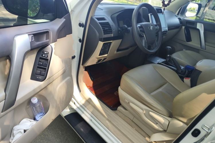 Used Toyota Prado 2018 2.7L Parallel Import Driver Seat