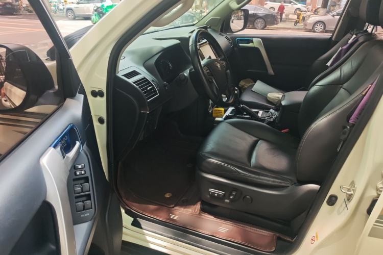 Used Toyota Prado 2018 3.5L Automatic TX Driver Seat