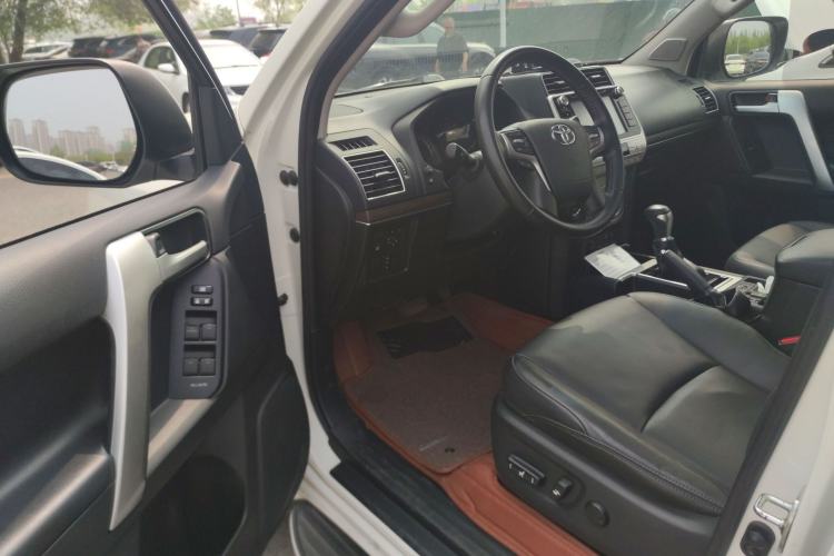 Used Toyota Prado 2018 3.5L Automatic TX-L Driver Seat