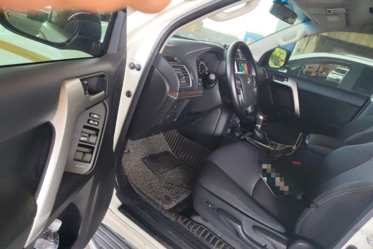 Used Toyota Prado 2018 3.5L Automatic TX Driver Seat