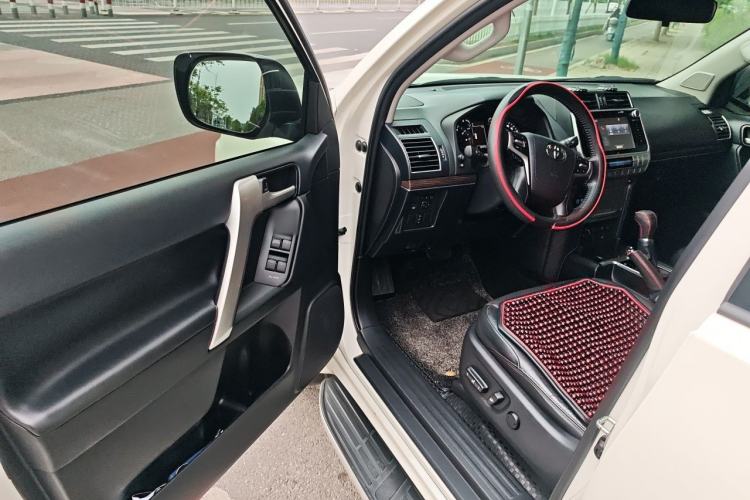 Used Toyota Prado 2018 3.5L Automatic TX-L Driver Seat
