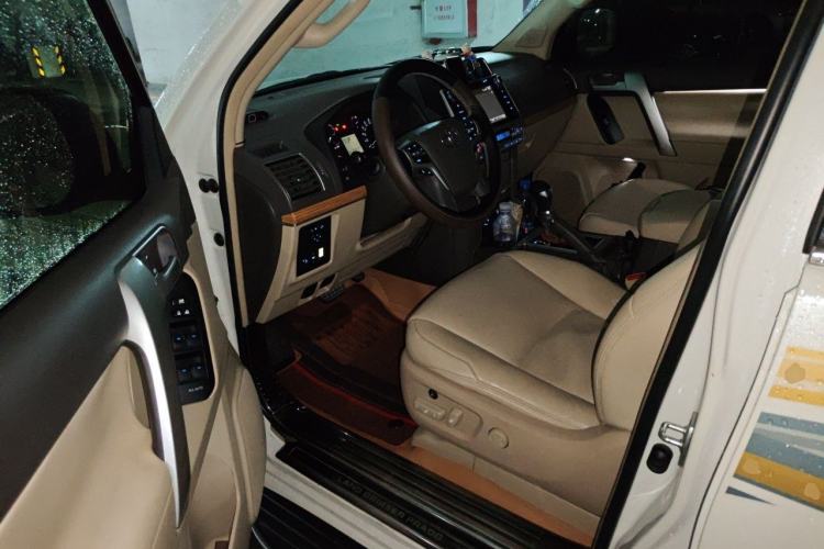 Used Toyota Prado 2018 3.5L Automatic TX Driver Seat