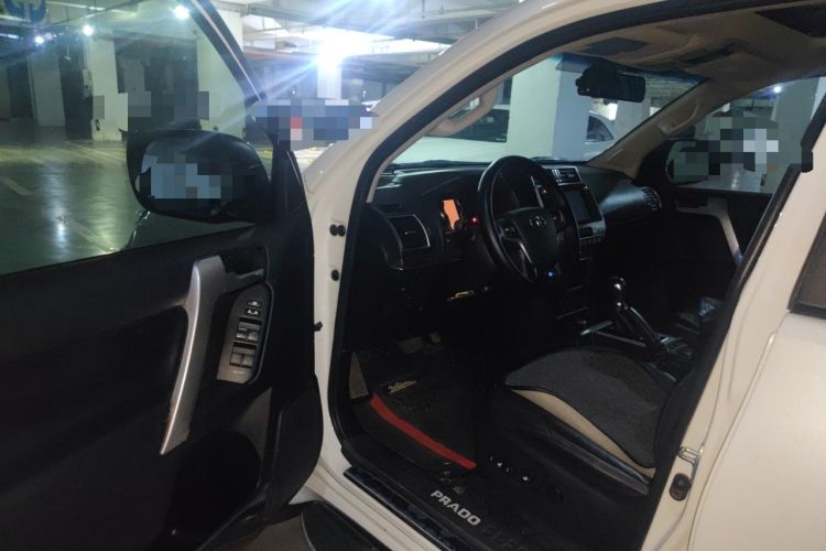 Used Toyota Prado 2018 3.5L Automatic TX-L with Rear-Mounted Spare Tire Driver Seat